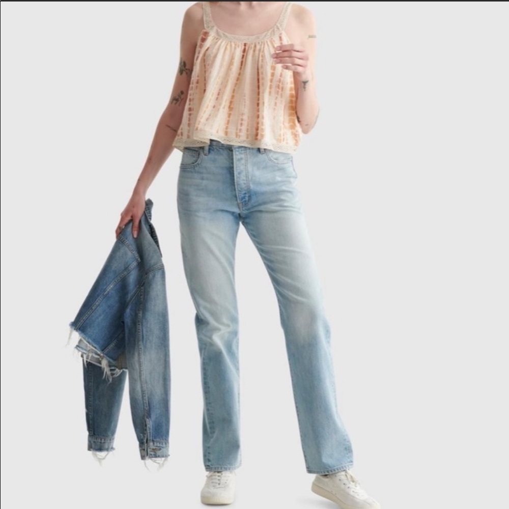 Lucky high rise 90’s